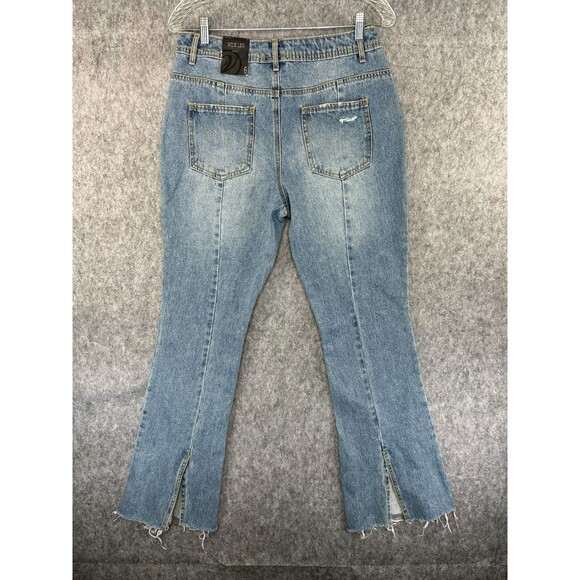 NWT Versona Jeans Size 6 Bell Bottom Flare Distressed Modern Raw Hem Retro - Picture 3 of 8